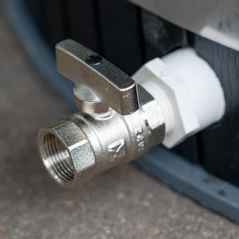 Komposiittijääkylpyamme PP-vuorauksella