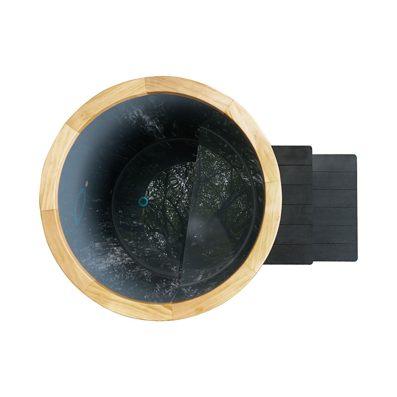 Komposiittijääkylpyamme PP-vuorauksella