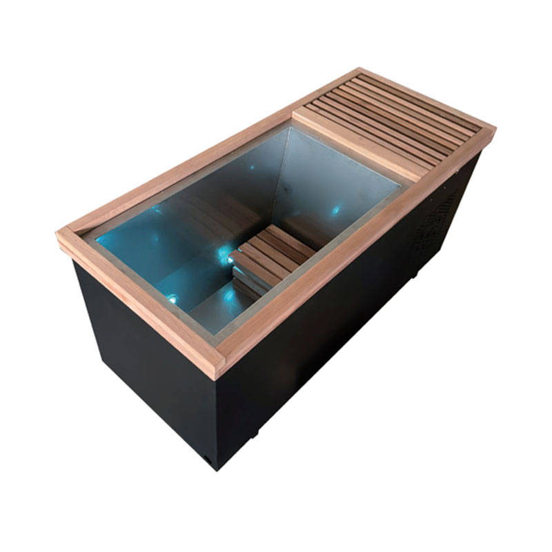 Ruostumattomasta teräksestä valmistettu kylmävesiallas