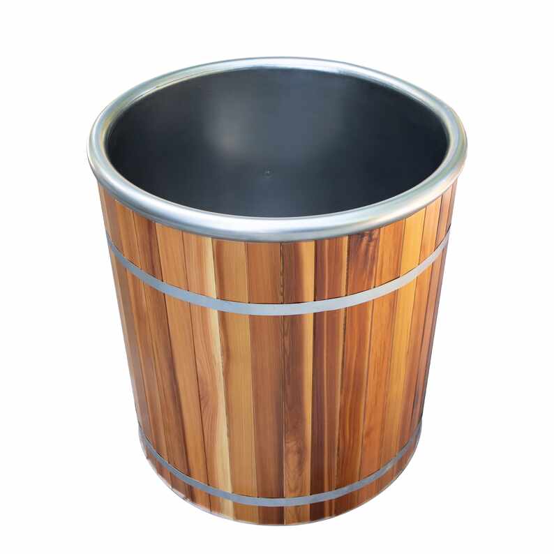 Round Red Cedar Cold Plunge Compact Recovery Tub